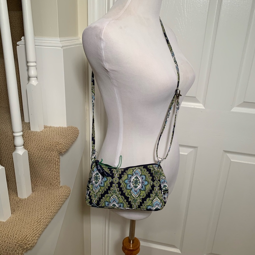 NWOT, Vera Bradley small purse. Cambridge pattern
